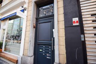 Charmant, gerenoveerd appartement in de begeerde Antoine Dansaertstraat,In één van de meest trendy en levendige buurten van Brussel vinden we dit...