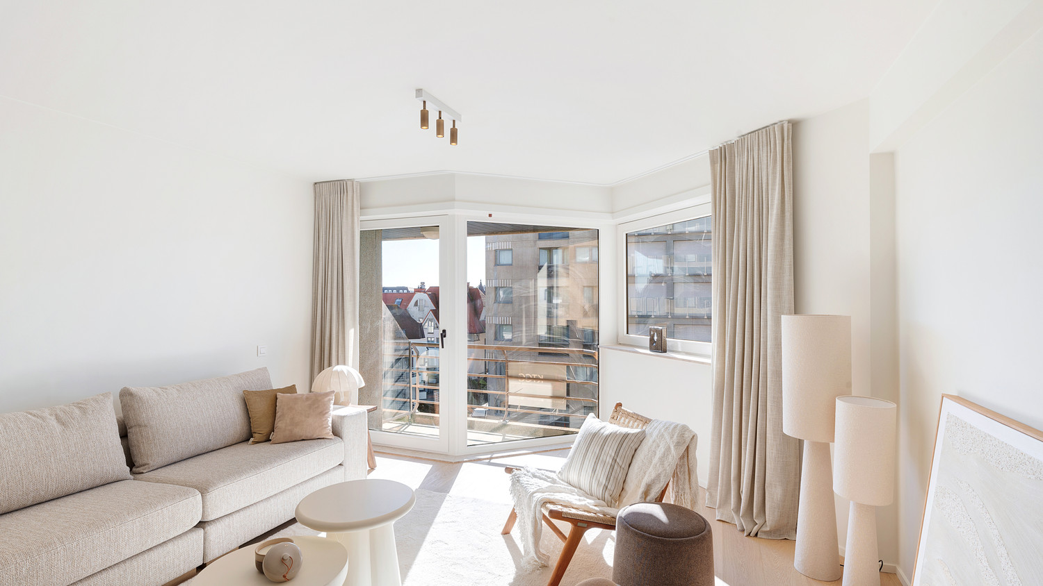 Prachtig gerenoveerd appartement met zijdelings zeezicht in Duinbergen. - foto 4