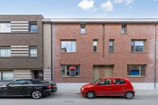 KOOP NU EN GENIET NOG VAN EEN AANKOOP AAN 6% BTW! LAATSTE WONING!! Nobile is leven, genieten en wonen... in het hart van Puurs...Een klassevolle...