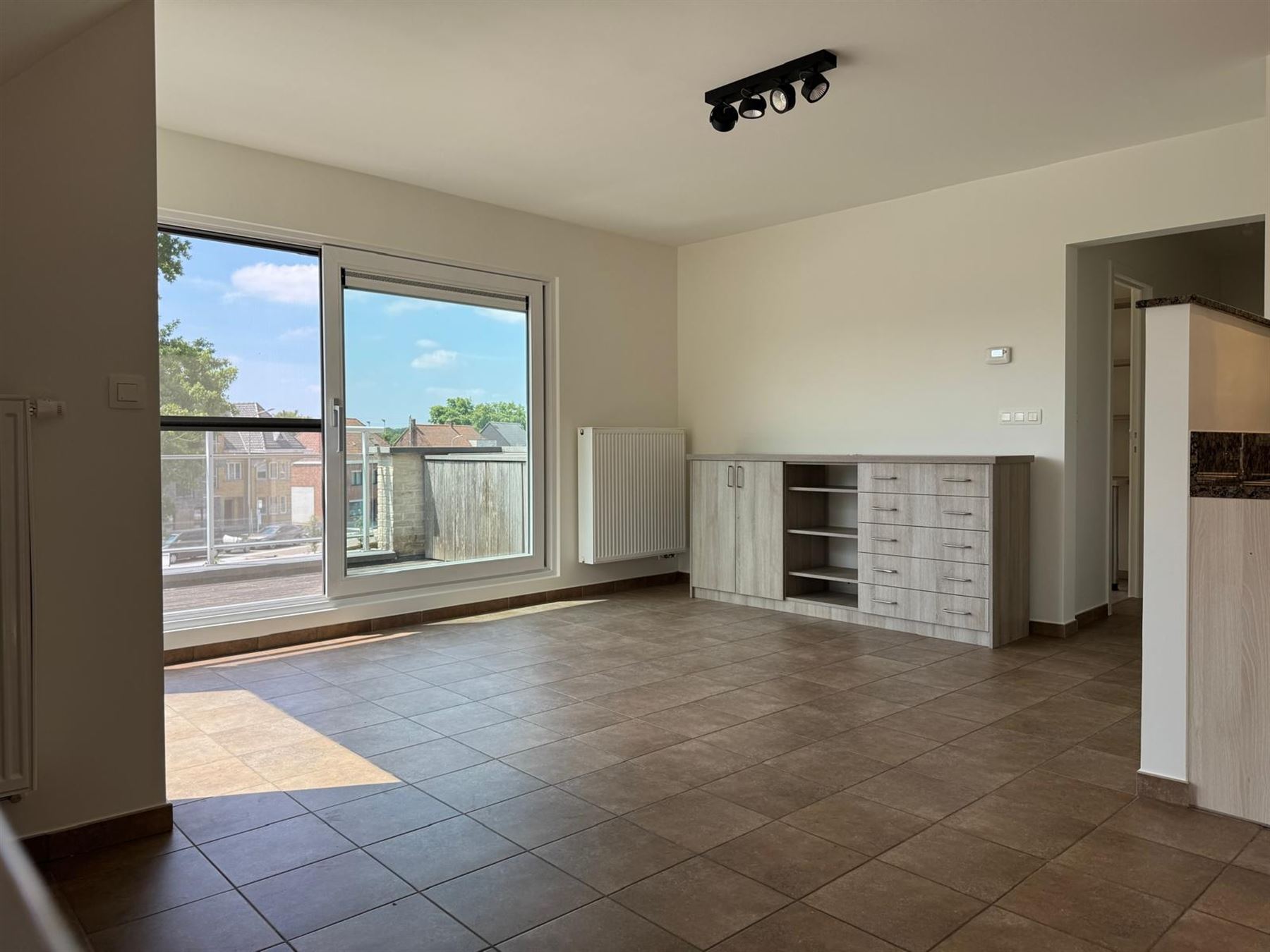 Apartment - photo 5