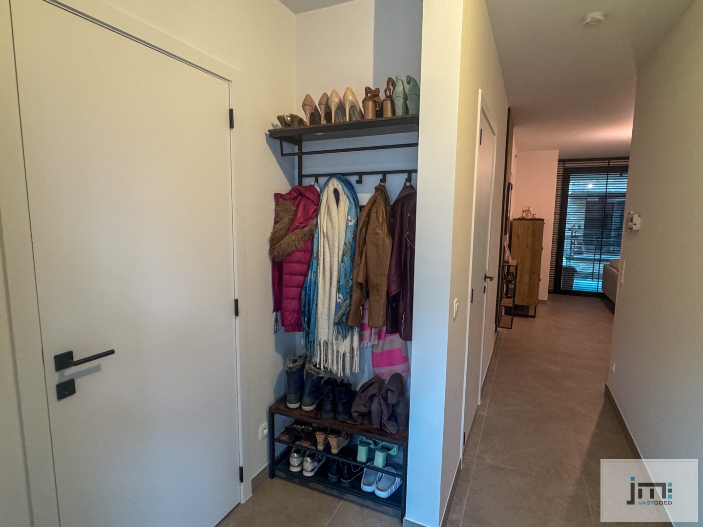 Uniek appartement met kelderberging en autostaanplaats - photo 4