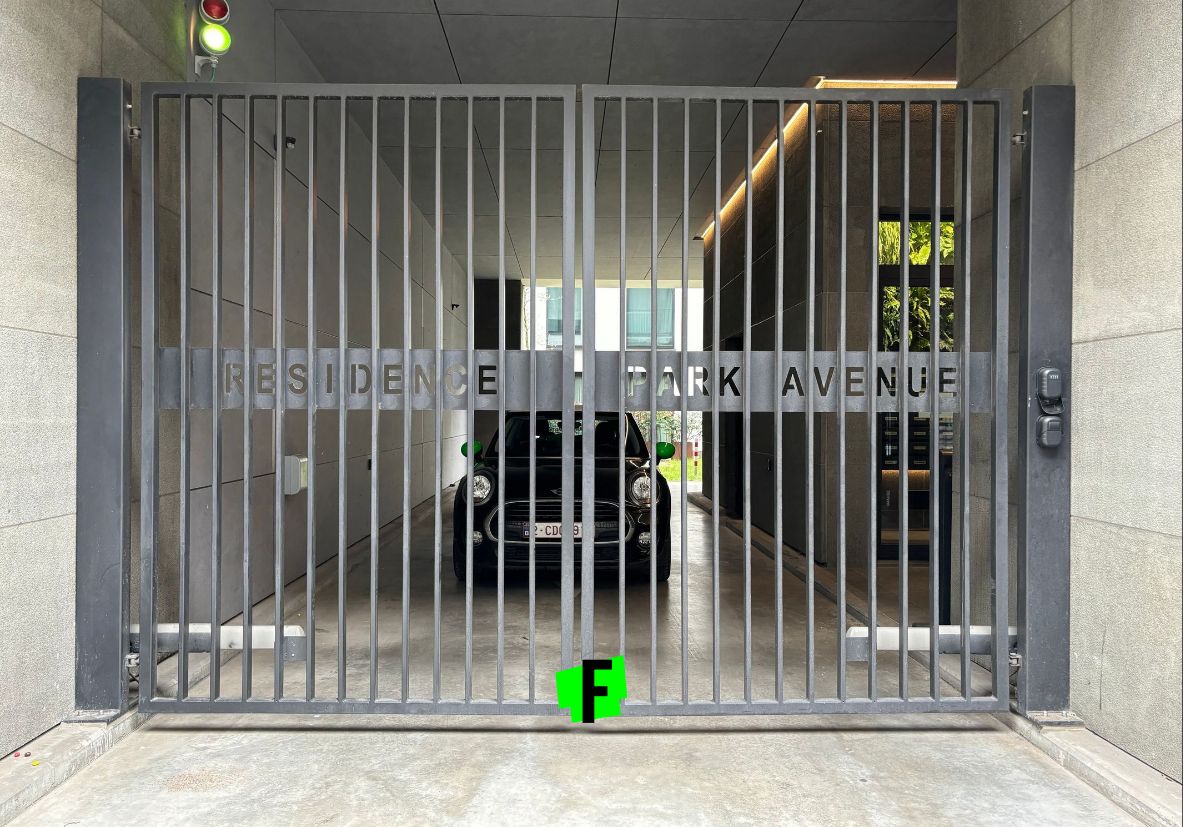 Garage à vendre à Bruxelles - photo 2