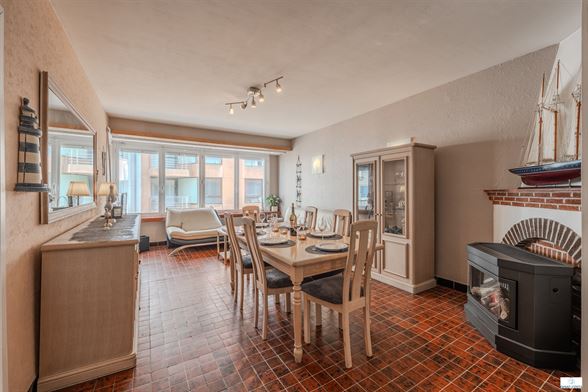 Ruim 2 slaapkamer appartement met lateraal zeezicht - foto 2