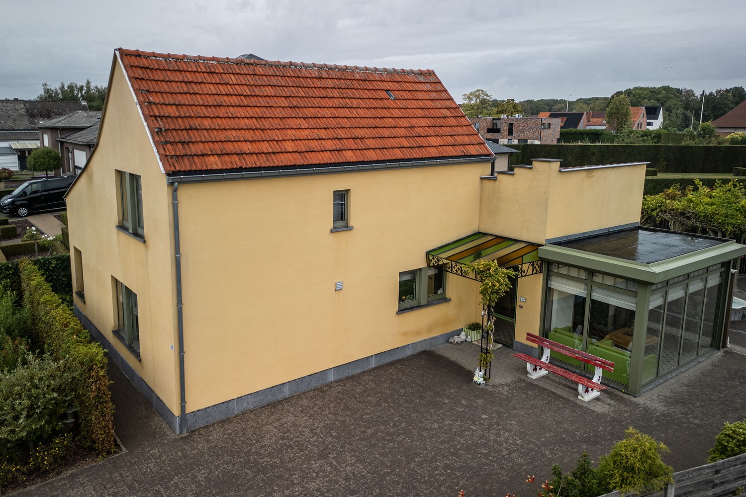 House for sale in Begijnendijk with 3 bedrooms - photo 2