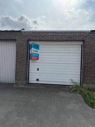 Garage te koop in Izegem