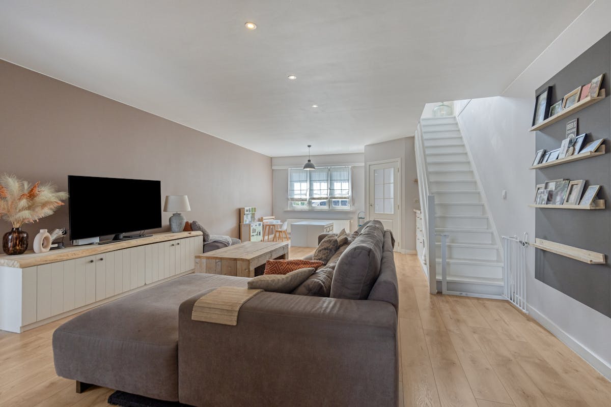 Maison rénovée à vendre dans le centre d'Essen - photo 4
