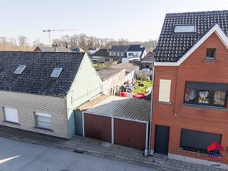 Ben je op zoek naar een bouwgrond met potentieel voor een eengezinswoning met tuin nabij centrum Aalst? Gevonden!In een rustige straat, op een...