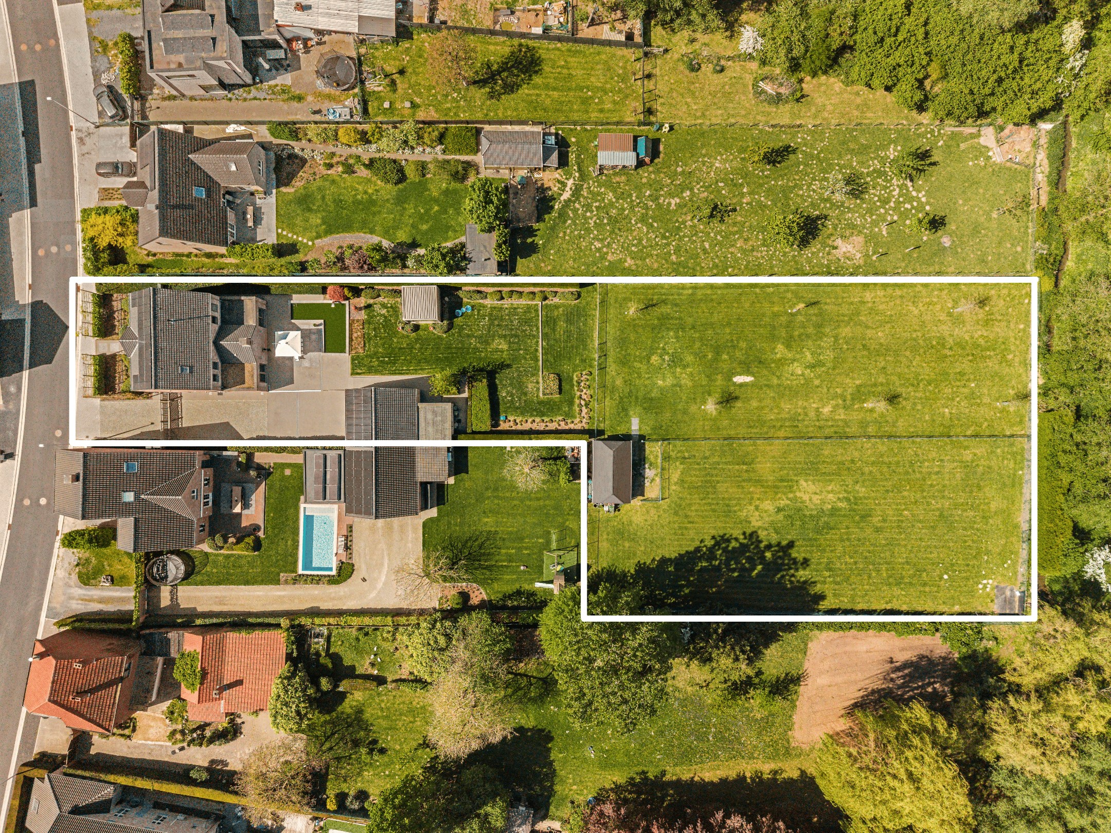 Statig en instapklaar landhuis  gelegen op een terrein van 3.638 m² te Romershoven. (Bilzen-Hoeselt) - foto 4