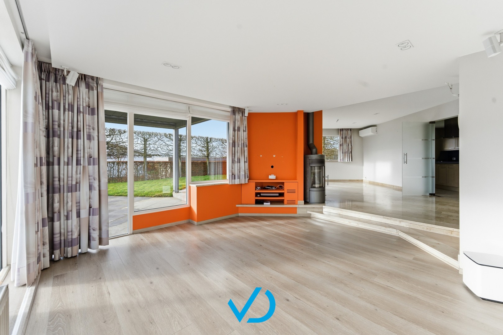 Instapklare villa met 5 slaapkamers, dubbele garage en volledig onderkelderd in het groene Zillebeke! - foto 4