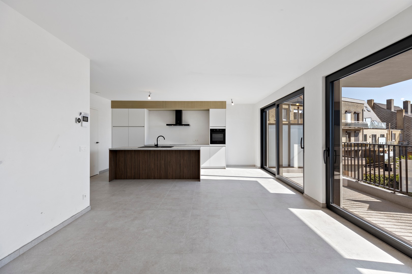 Ruim 2-slaapkamerappartement met meerdere terrassen in nieuwbouwresidentie te Veurne - foto 5