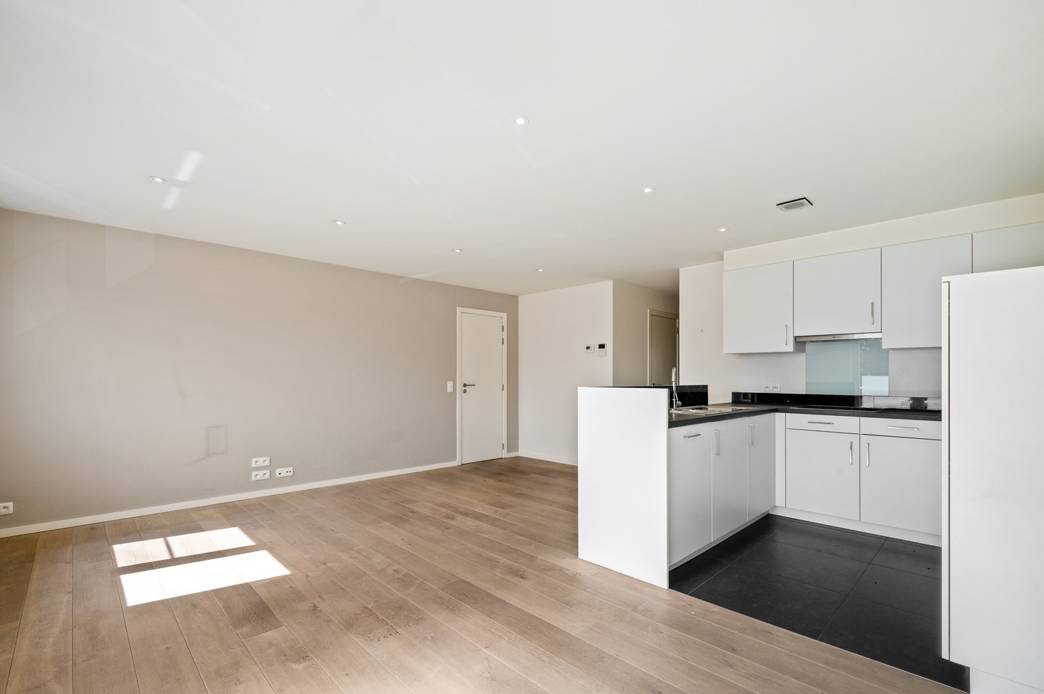 Energiezuinig appartement met 2 slpkrs en terras in centrum Putte - foto 5