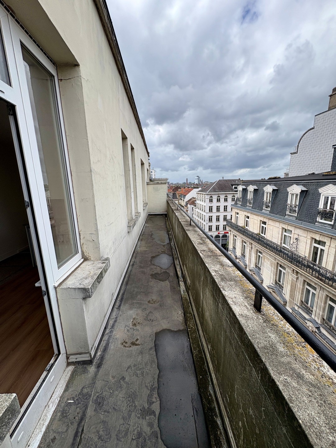 Gerenoveerd appartement met 1 slaapkamer! - foto 5