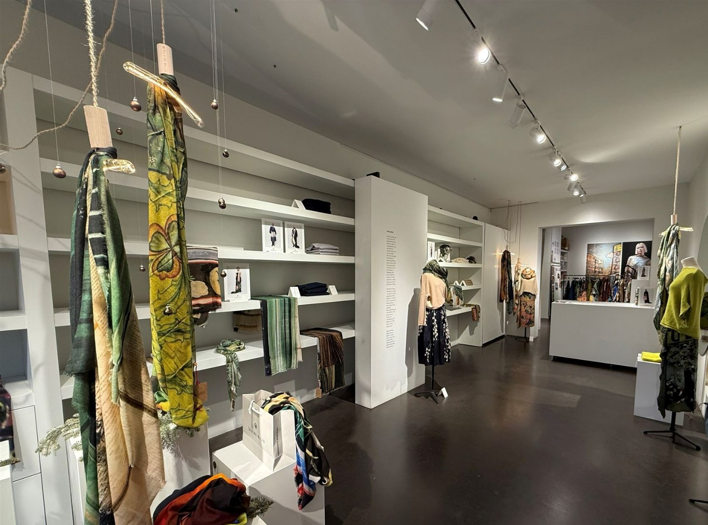 Commercial for rent in Antwerp - photo 3