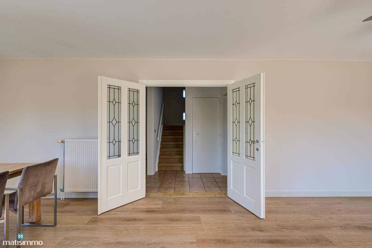 RUSTIG GELEGEN EENGEZINSWONING MET 3 SLAAPKAMERS, RUIME TUIN EN GARAGE TE VLIERMAAL - foto 5