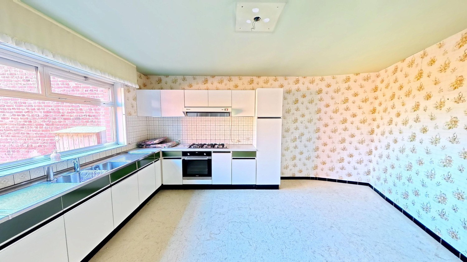 House for sale in Sint-Baafs-Vijve with 4 bedrooms - photo 5