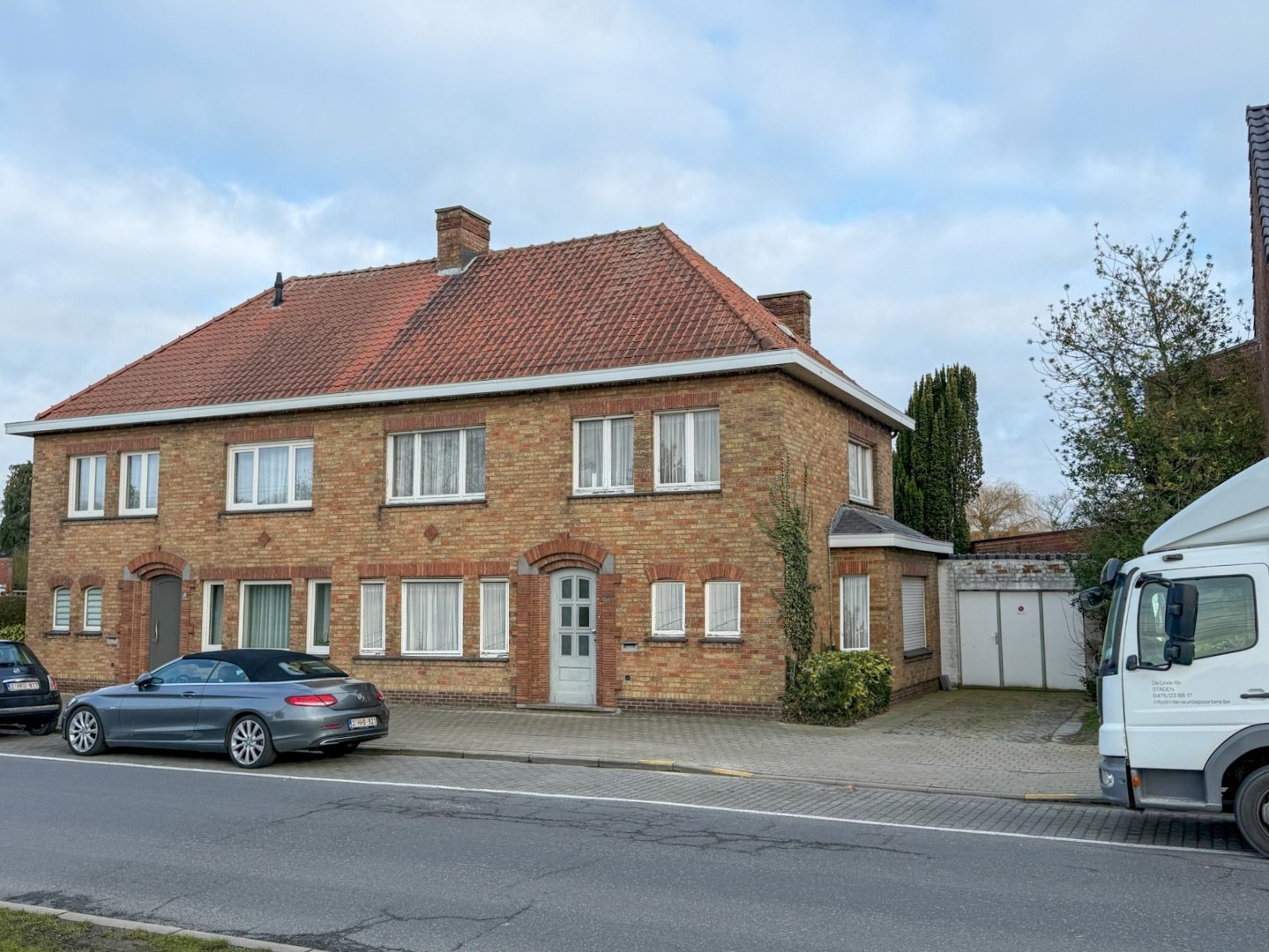Te renoveren gezinswoning (433 m²), 3 slpk, garage en tuin, Torhout - foto 2