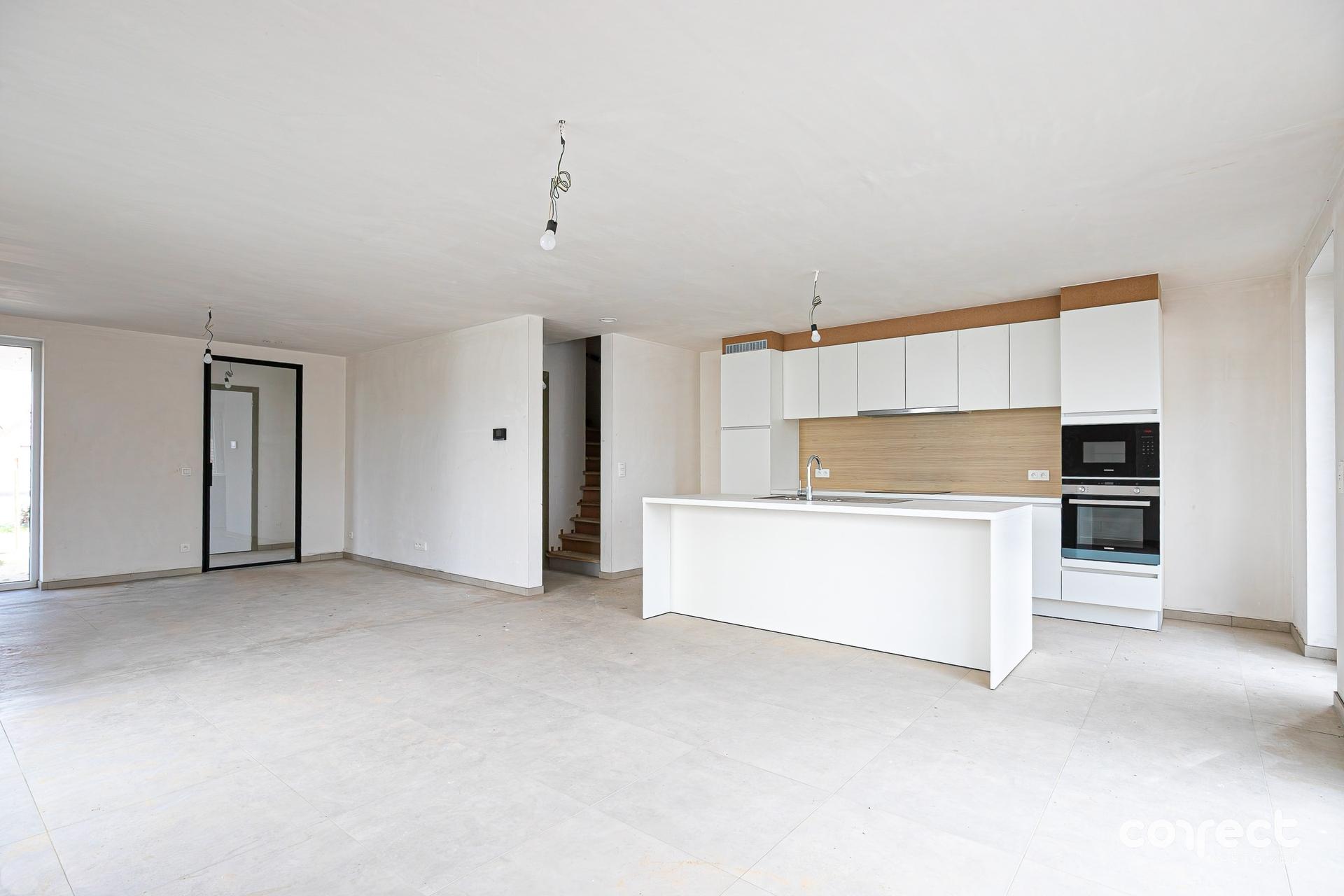 Moderne halfopen nieuwbouwwoning met een grote bew. opp. van 200 m². - foto 5