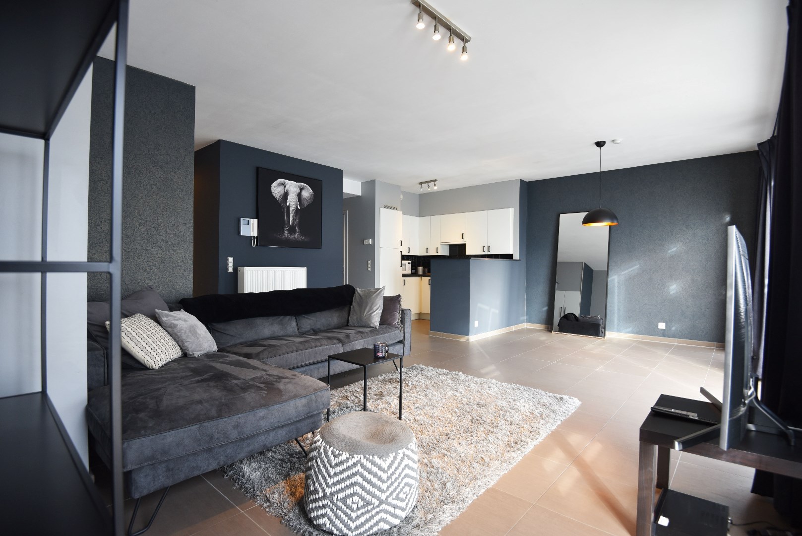 Gelijkvloers appartement met 2 slaapkamers en terras te Knesselare - foto 2