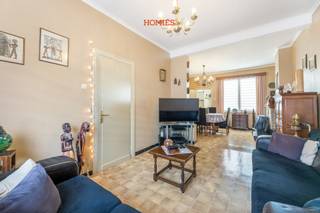 Met trots presenteren wij deze te renoveren rijwoning in de Jozef-Wautersstraat 7, gelegen in een gezellig straatje op een toplocatie in Kessel-Lo,...