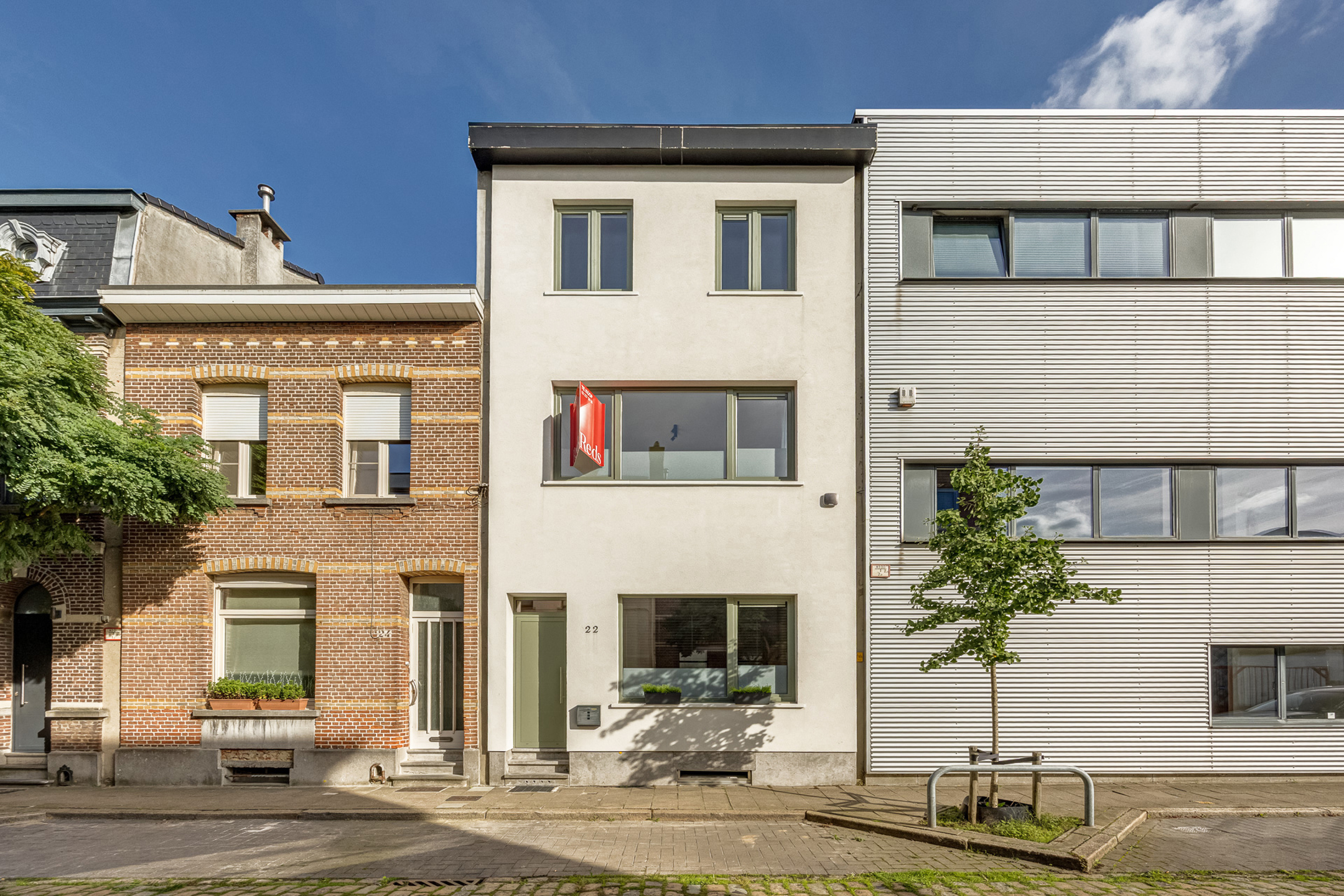 House for sale in Antwerp with 4 bedrooms - photo 2