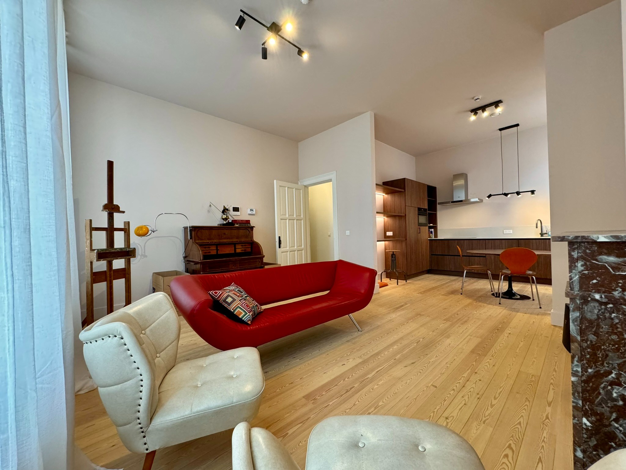 Prachtig gerenoveerd 1 slaapkamer-appartement op een mooie locatie in Turnhout - foto 4