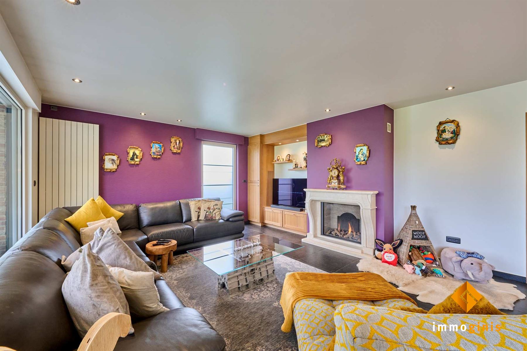 Luxueuze woning met 3 tot 5 slaapkamers en zéér grote, vrijstaande garage op een mooi perceel van 9a60ca. - foto 4