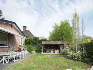 Deze gelijkvloerse woning is gelegen op het einde van een doodlopend straatje. Op wandelafstand van het centrum van Heusden,winkels en...