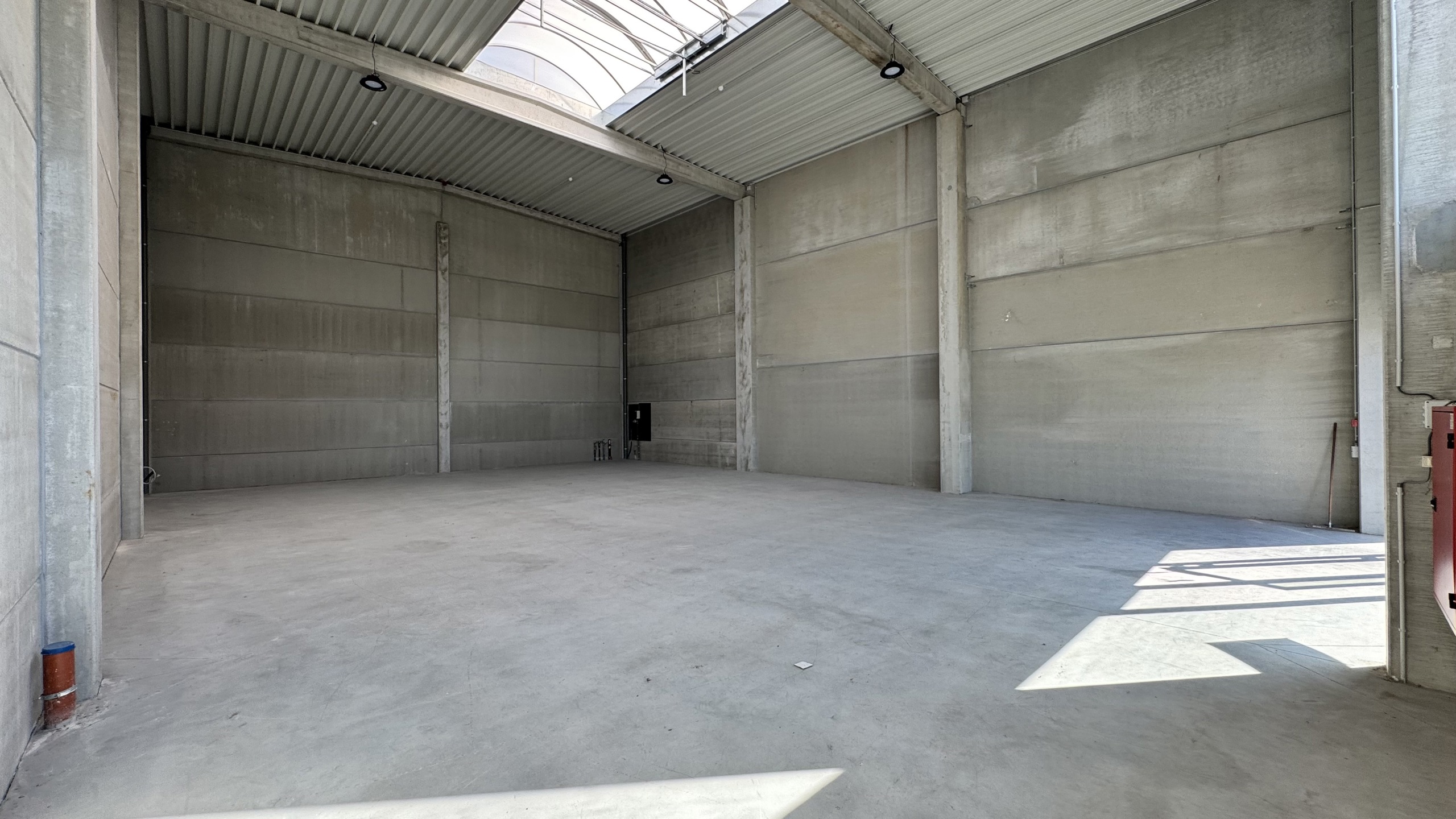 Flexibele KMO-unit 216m² te huur in Kampenhout - foto 3