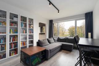 In de Marseillestraat 204, appartement 202, gelegen op de 2e verdieping, bevindt zich dit stijlvol en volledig gerenoveerd appartement. Een absolute...