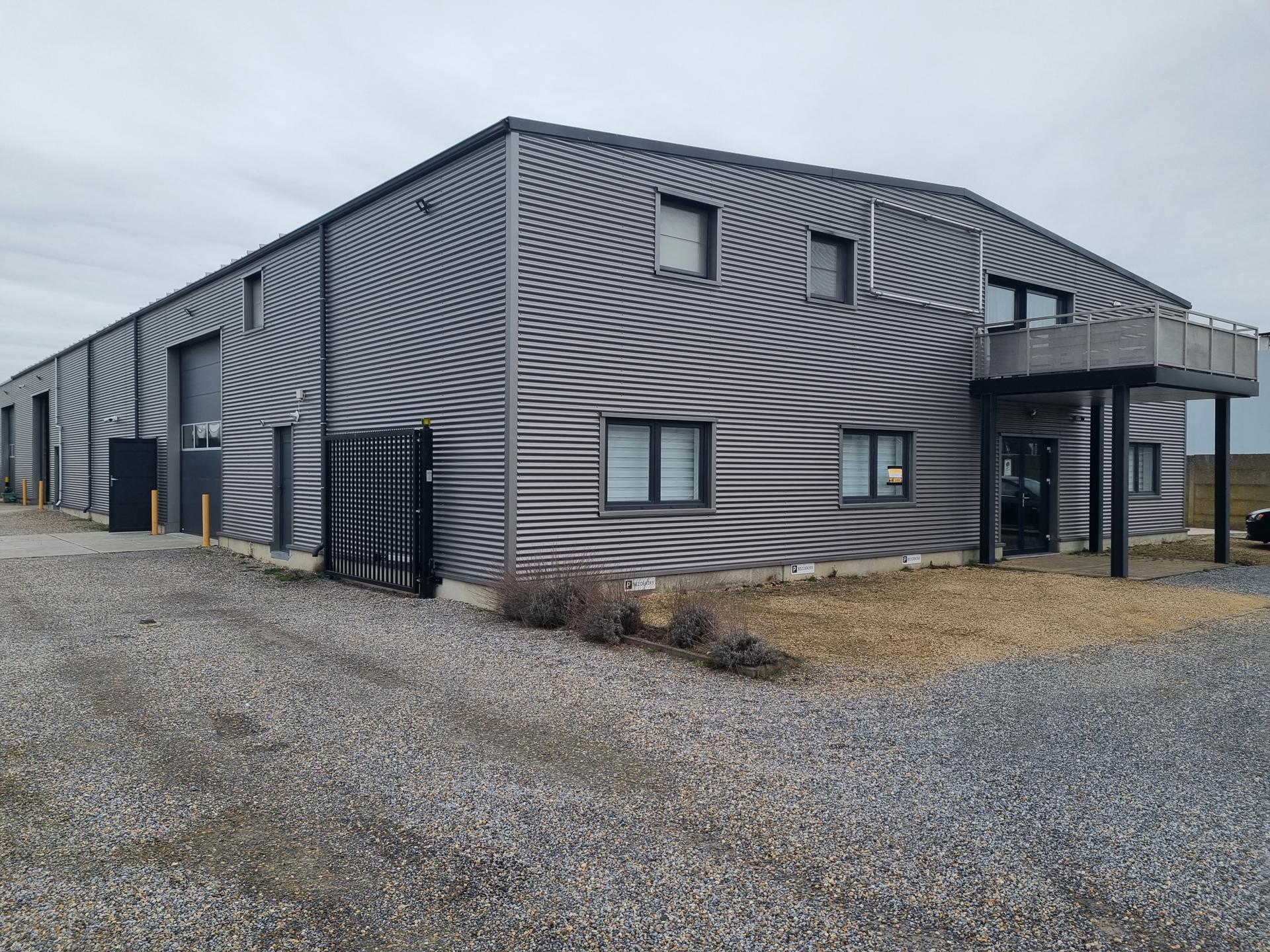 Commercial à louer à Oudsbergen - photo 3