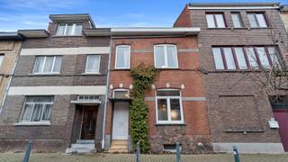 Welkom op de Wilgenstraat 7 te Hasselt.Deze gezellige stadswoning vinden we terug in Runkst, net buiten de kleine ring van Hasselt.De locatie biedt...