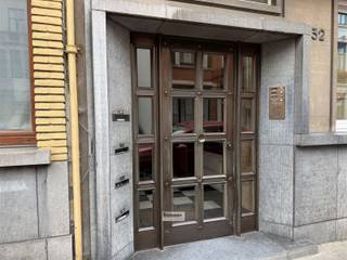Gerenoveerd appartement in een stijlvol modernistisch gebouw van 1954 gelegen nabij Park Spoor Noord en het Eilandje. Dit ruim appartement gelegen op...