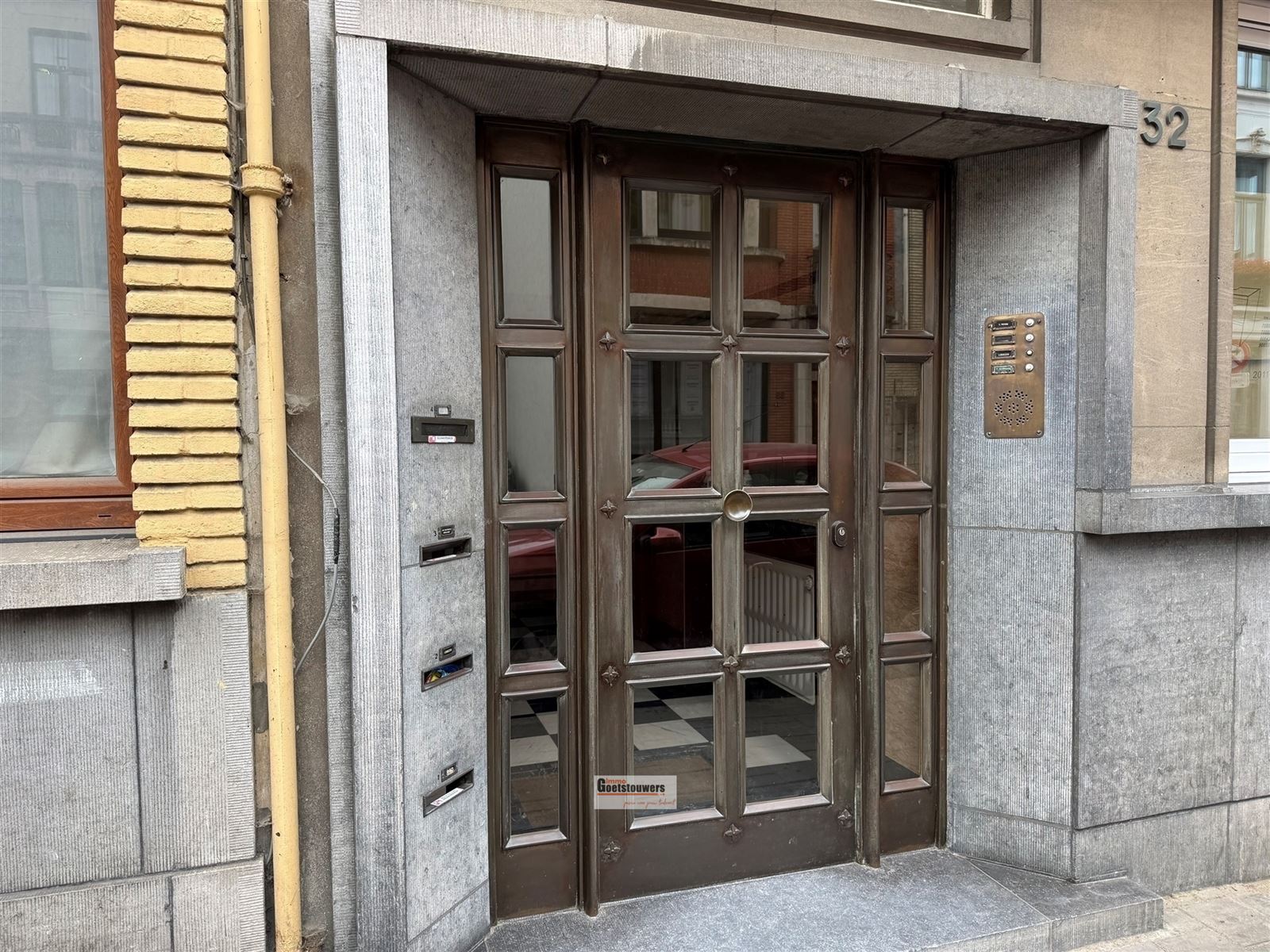 Ruim gerenoveerd appartement, 2 slpks, grote tuin, kelder - foto 3