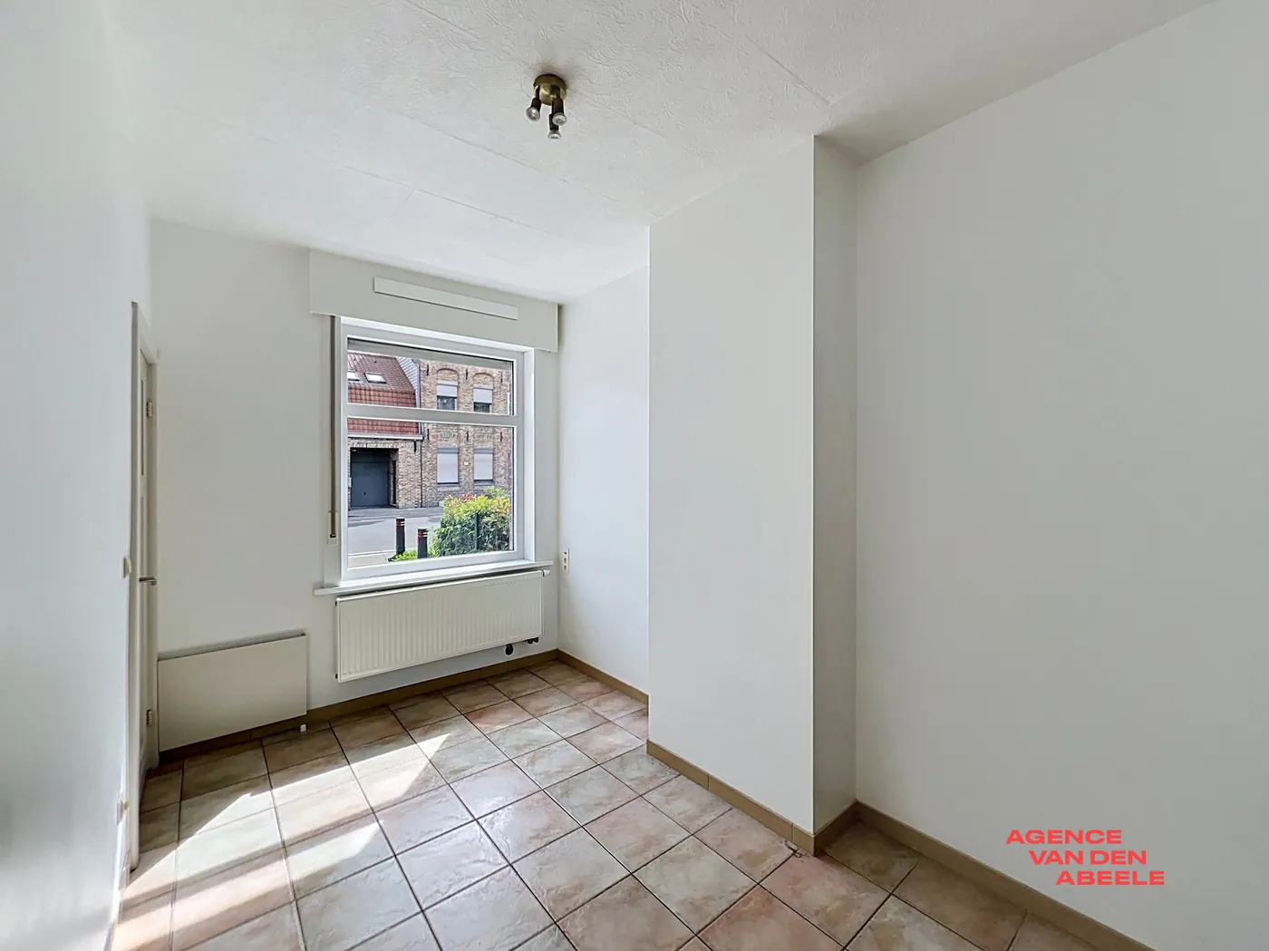 Toffe rijwoning met 2 slaapkamers en tuin - foto 5