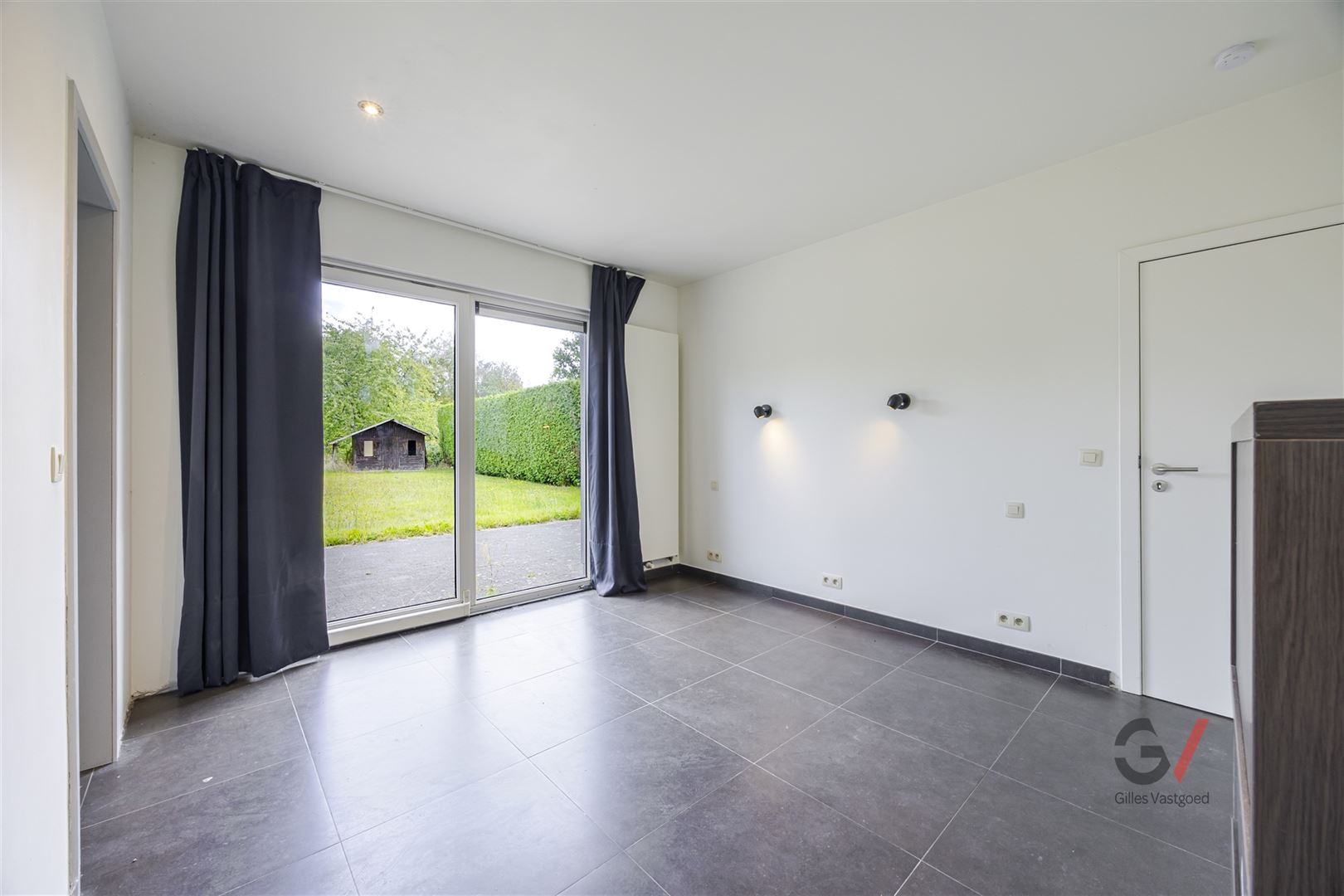 Gezinswoning met 5 slaapkamers te koop - foto 4