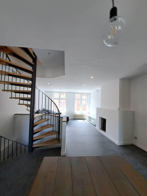 Comfortabele 2-slaapkamerwoning met GARAGE en TUIN te huur in Brugge - photo 5