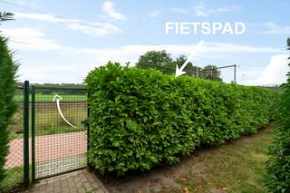 GEZELLIGE GEZINSWONING OP ROYAAL PERCEEL MET TUIN EN GARAGEOp zoek naar een woning met ruimte, privacy en tal van mogelijkheden? Deze open bebouwing...