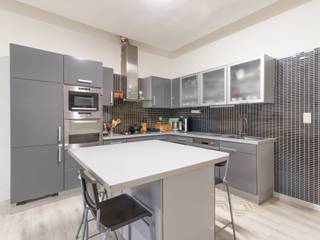 Op een centrale locatie in Hoboken, vlakbij winkels, openbaar vervoer en belangrijke in- en uitvalswegen, bevindt zich dit opbrengsteigendom...