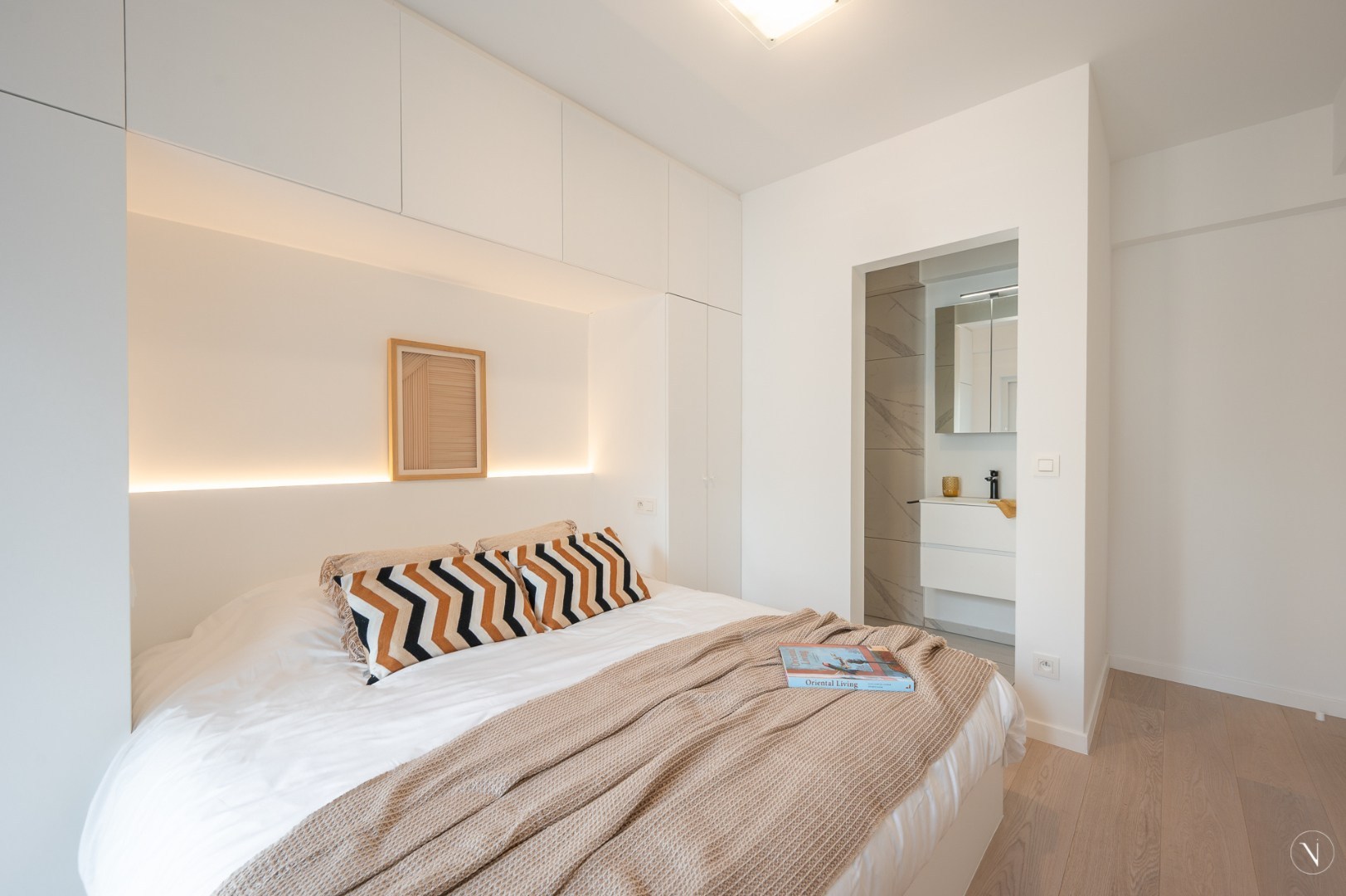 Renovated 2-bedroom apartment for sale - Van Bunnenlaan, Knokke - photo 3