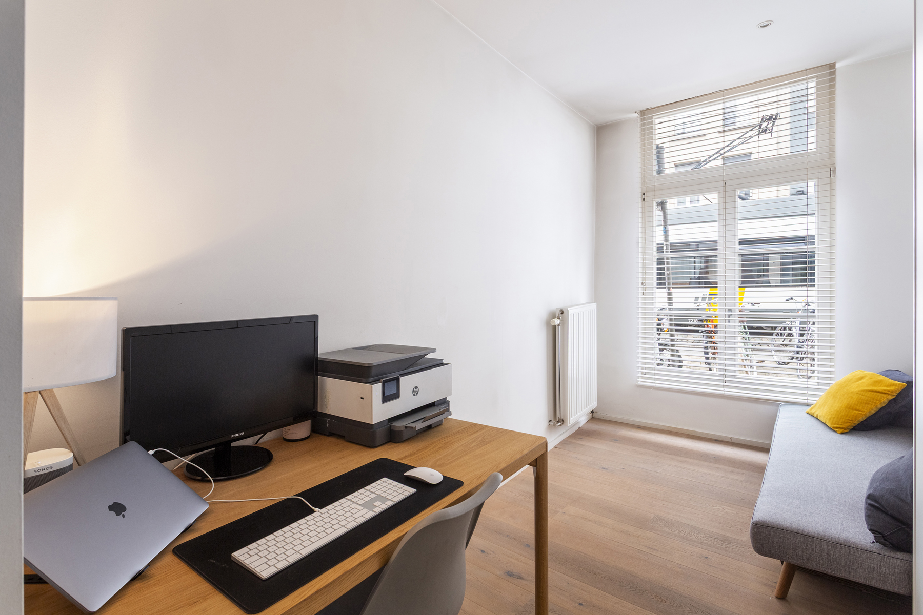 Gelijkvloers appartement met terras nabij historisch centrum - foto 5