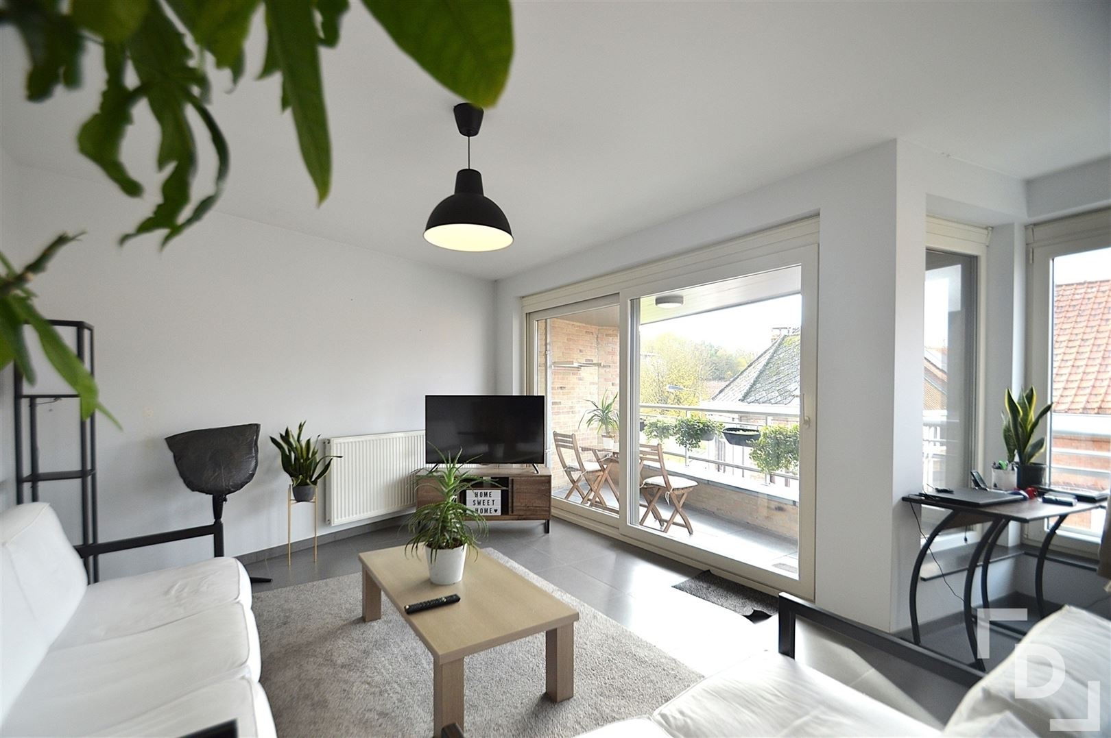 Energiezuinig en ruim appartement in centrum Ieper - foto 2