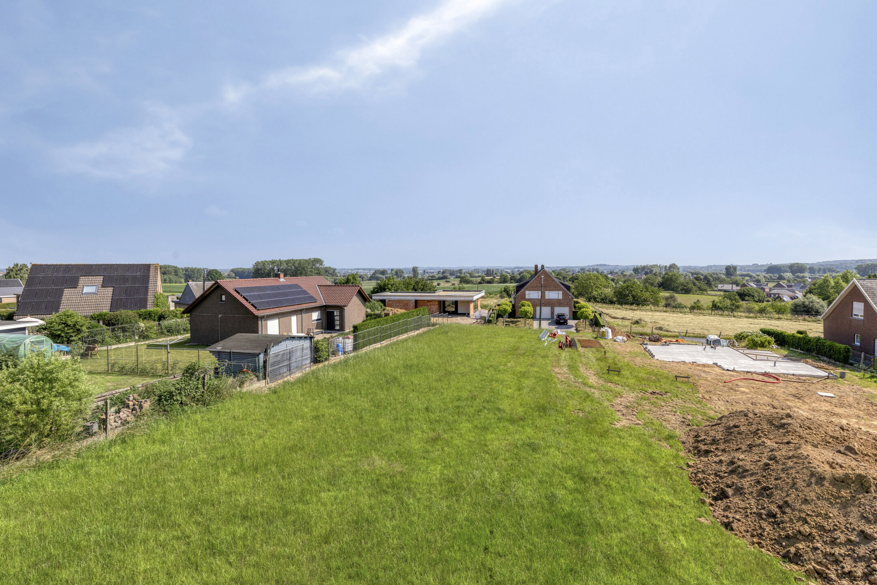 Goed gelegen bouwgrond voor open bebouwing te Denderwindeke - foto 4