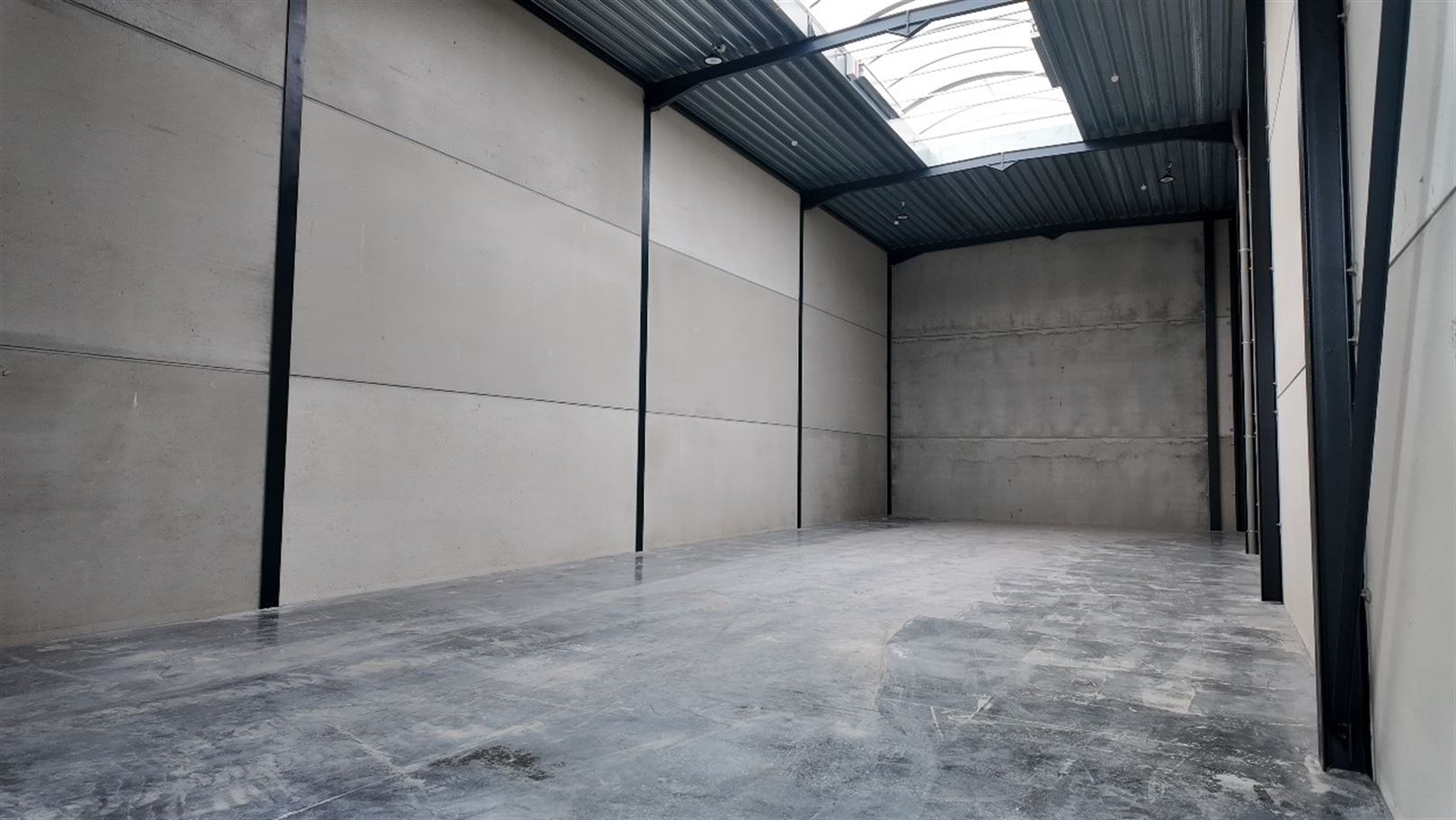 Commercial à louer à Brakel - photo 3