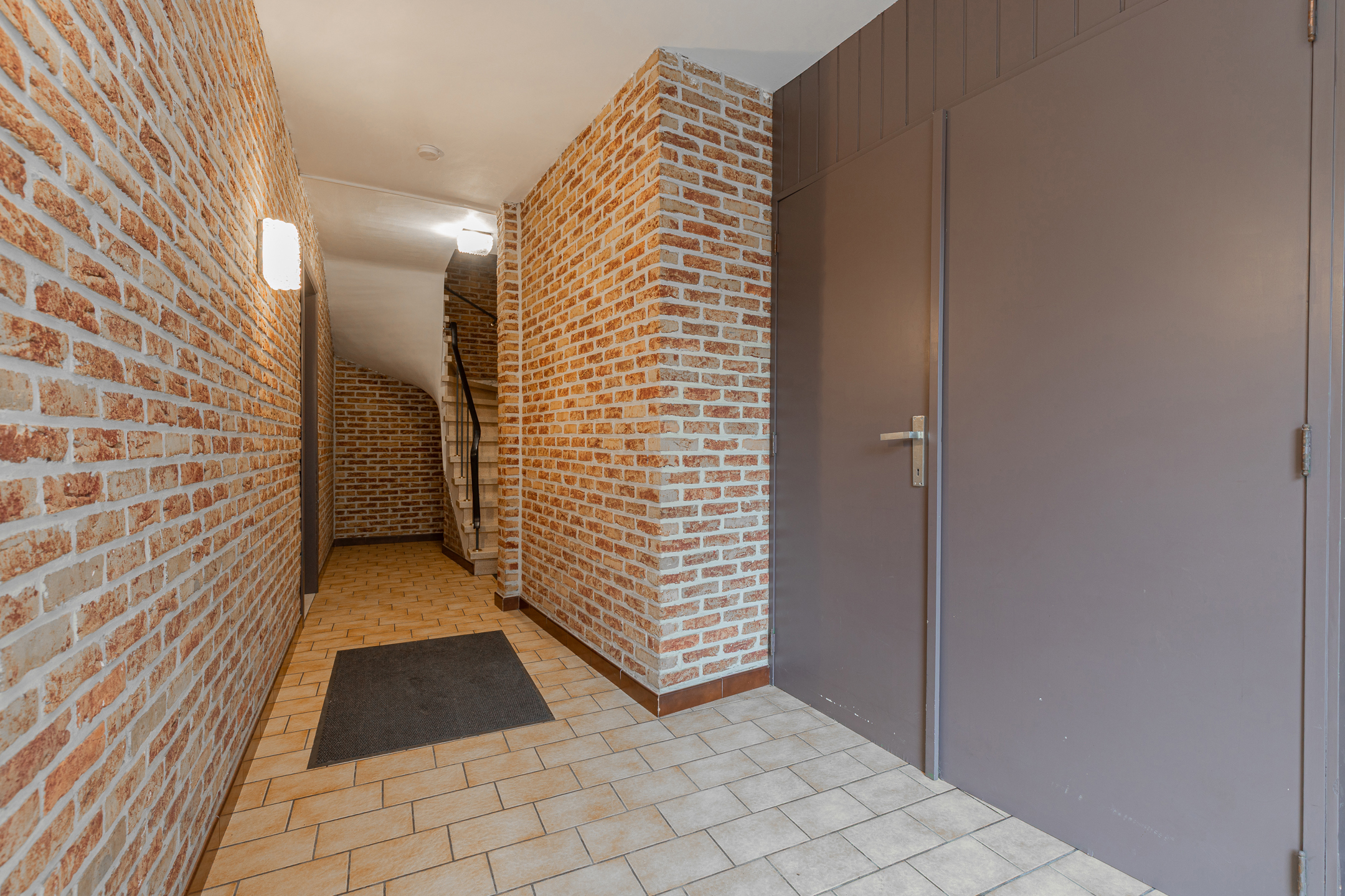 Opbrengsteigendom in centrum Aalst - foto 2