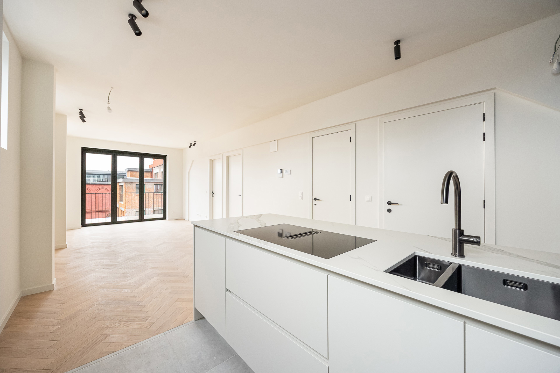 Appartement à vendre à Anvers avec 2 chambres - photo 2