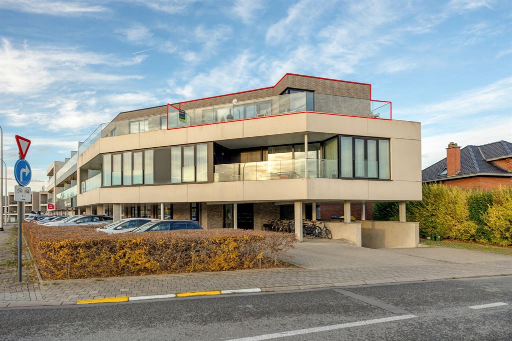 Recent en lichtrijk appartement met ruim terras! - foto 1