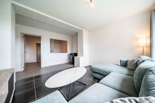 Situé à Awans, au bout d’un petit chemin privatif et à l’abri des regards, découvrez ce superbe appartement rez-de-chaussée de 66 m²...