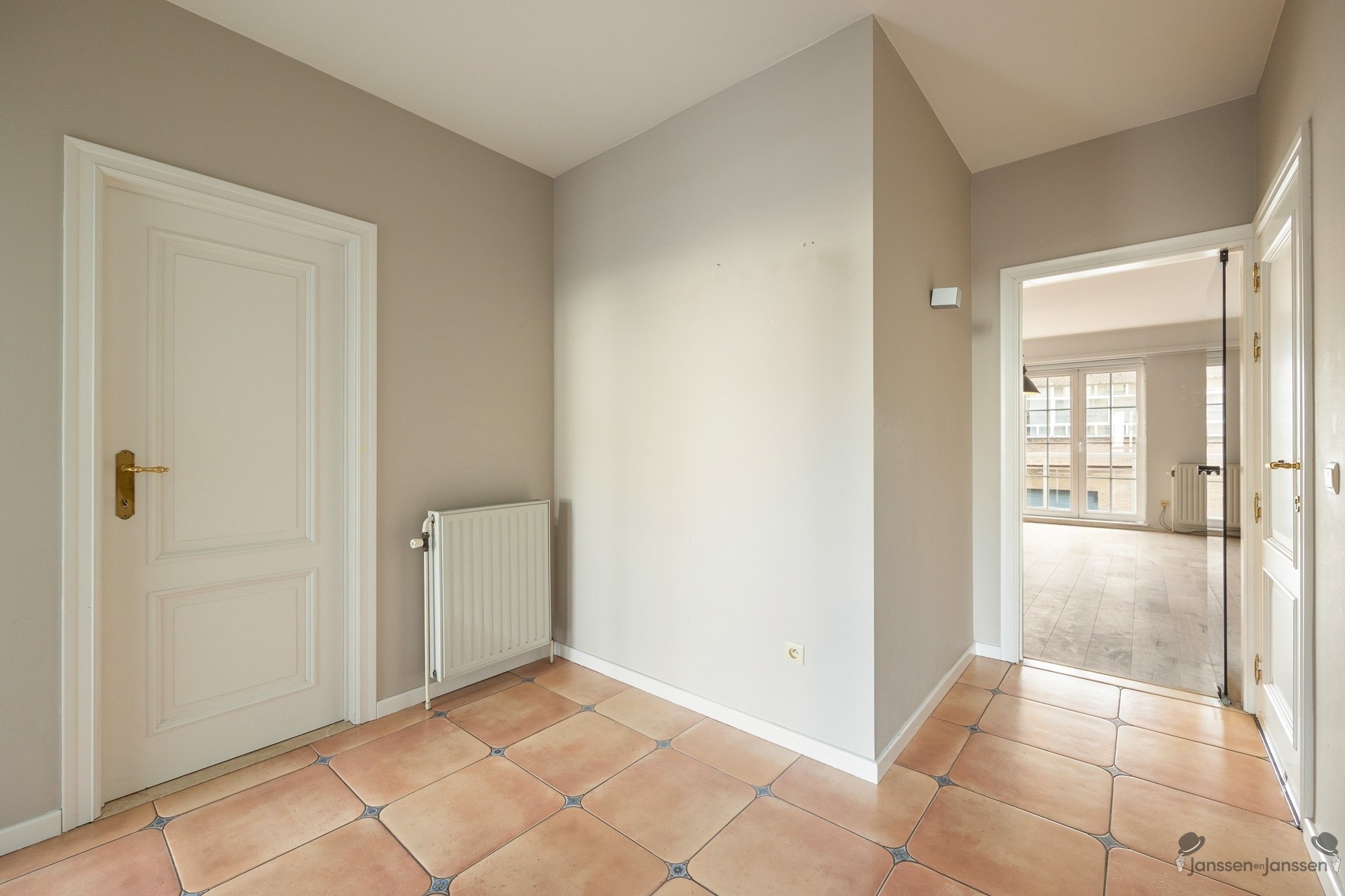 Ruim en licht appartement in centrum van Schoten - foto 4