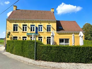 Super gelegen landhuis ingericht als restaurant te koop:Volledig ingericht restaurant met ruimte voor 50 zitplaatsen binnenZuidgericht terras met...