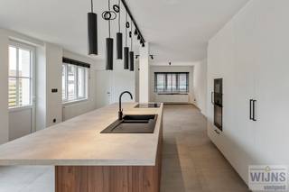 Laat je blij verrassen door deze prachtig gerenoveerde en onmiddellijk instapklare woning, rustig gelegen aan de rand van Westerlo en toch...